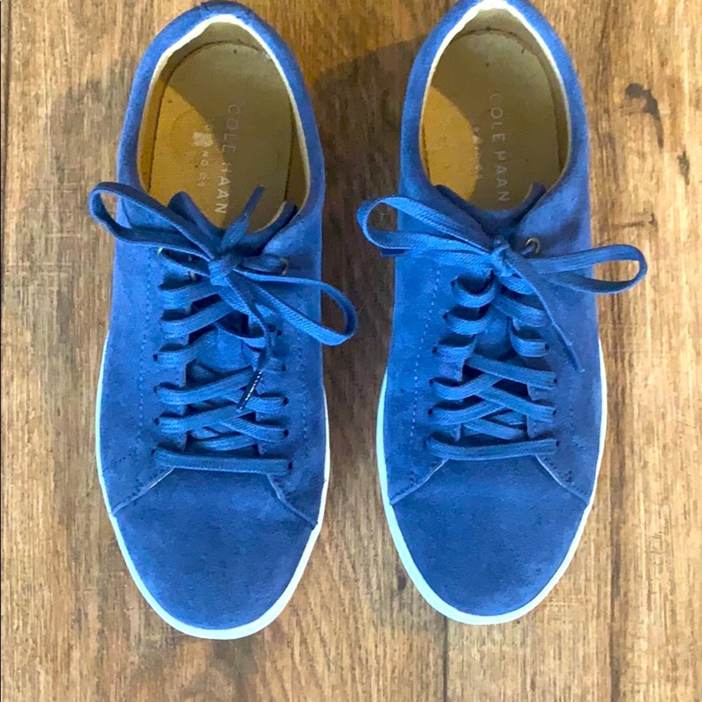 Cole Haan 8.5 B women’s shoes. Blue-gray color.